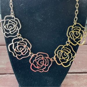 Rose gold flower necklace